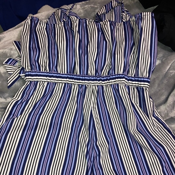 Long pretty dress - Picture 2 of 2